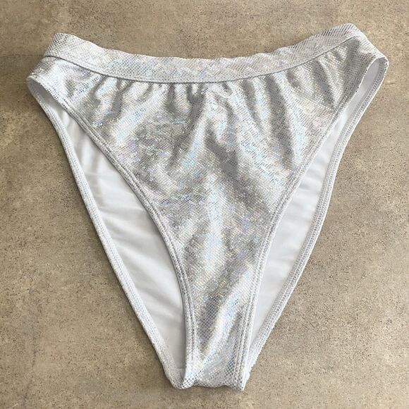 Dippin Daisys Womens Size Medium Cheeky Bikini Swim Bottom Metallic Silver - Picture 1 of 7